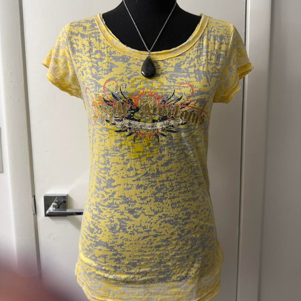 Vintage y2k yellow graphic tee